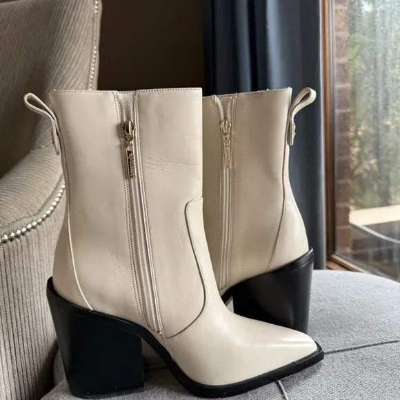 Larroude James Boot - Ivory Leather