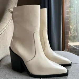 Larroude James Boot - Ivory Leather