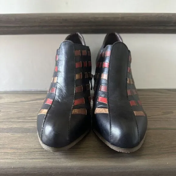 L'Artiste Spring Step Size 41 Black Leather Woven Ankle Bootie‎