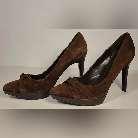 LAUREN Ralph Lauren Chocolate Brown Suede 4.5&quot; Heels Women's Size 9