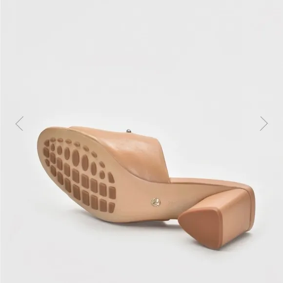 Leather women sabo