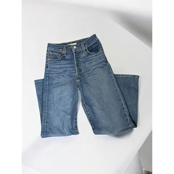 Levi's Ribcage‎ Straight Ankle High Rise Button Fly Jeans Medium Wash Size 25
