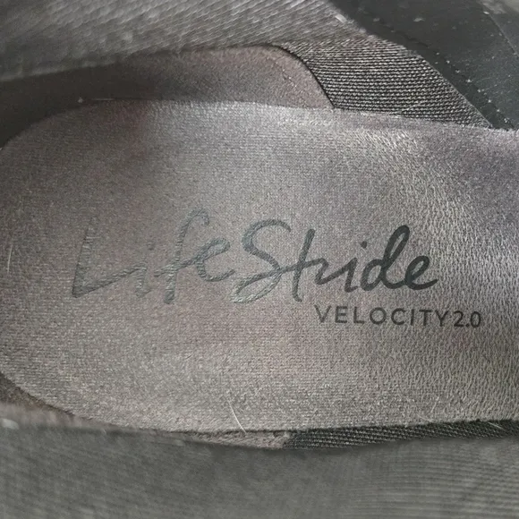LifeStride Velocity 2.0 Black Ankle Booties Buckle Detail Sz 9 Women's