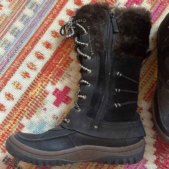 Like NEW Merrell Women’s Fuzzy Fur Snow Winter Boots