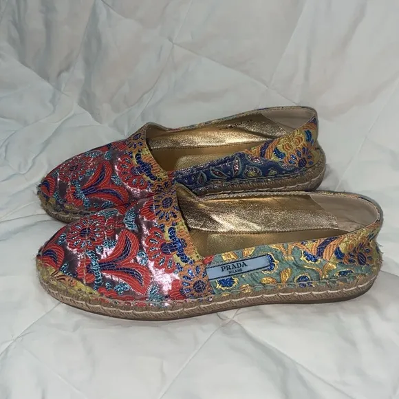 LIKE NEW RARE HTF Prada Multicolor floral Jacquard Espadrilles