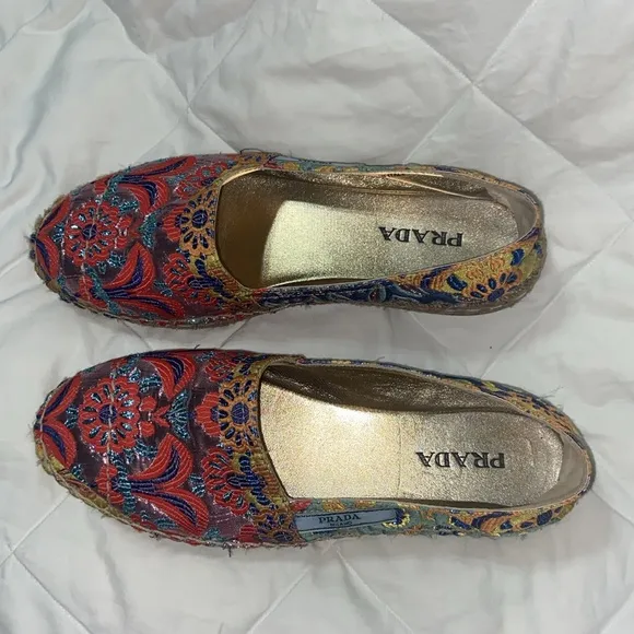 LIKE NEW RARE HTF Prada Multicolor floral Jacquard Espadrilles