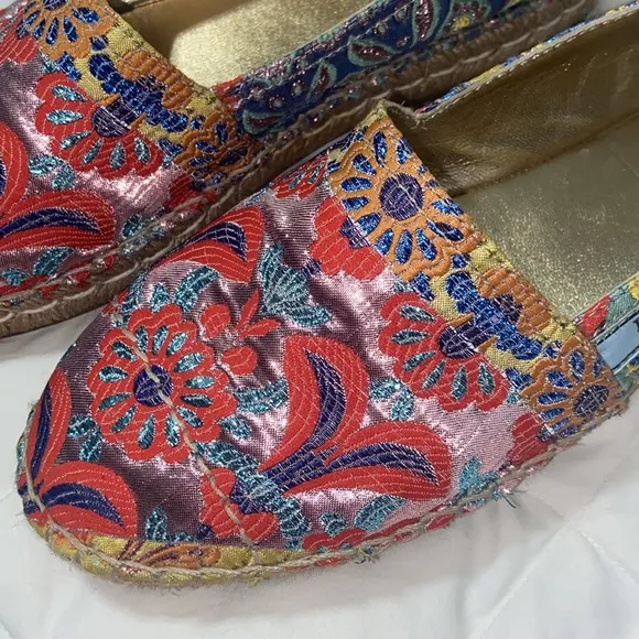LIKE NEW RARE HTF Prada Multicolor floral Jacquard Espadrilles