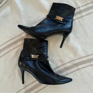 LK BENNETT BLACK LEATHER WITH GOLD TRIM &amp; STRAPS HEELED ANKLE BOOTS SIZE 9