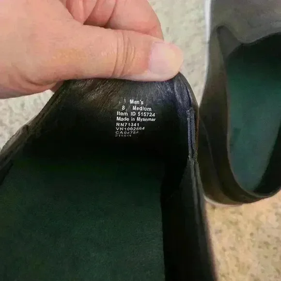 L.L. Bean Mountainville Slip-on Leather Black Men's Shoes Size 8 Medium #125