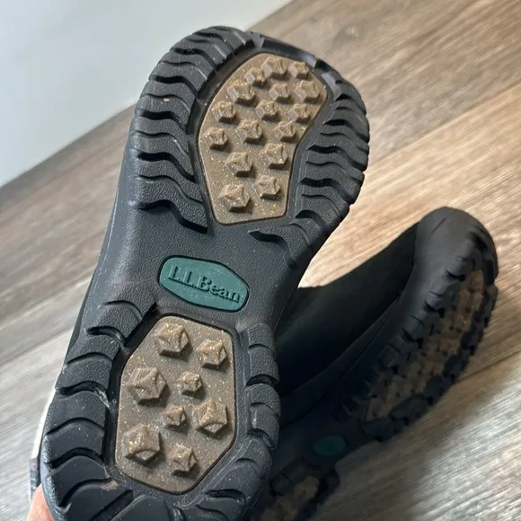 LLBean woman’s snow boots size 8.5