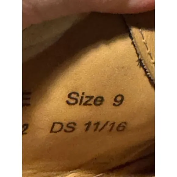 Loake Men's Size‎ 9 Grey Suede Shoes