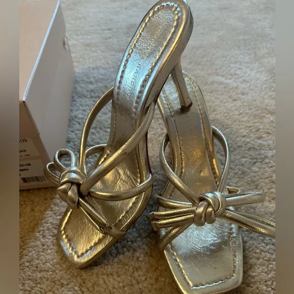Loeffler Randall Margi Champagne Bow HeelSize 9
