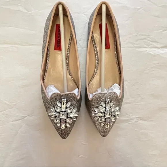 London Rebel Jewel Trim Point Loafer/Flats Shoes