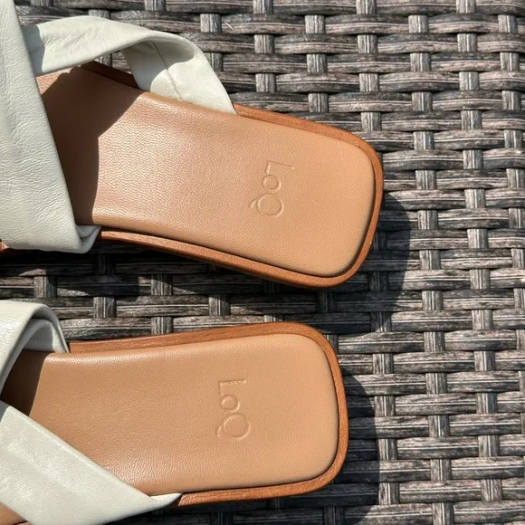 LOQ Cream Sandals Geometric Straps