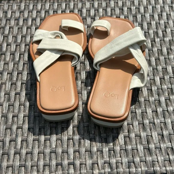 LOQ Cream Sandals Geometric Straps