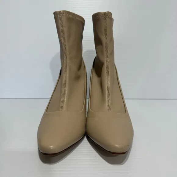 LOQ Vero Cream Leather Wooden Heel Ankle Boots Size 40