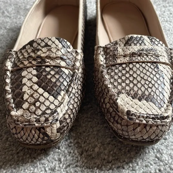 Loro Piana mocassins IT39