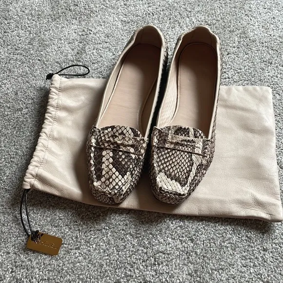 Loro Piana mocassins IT39