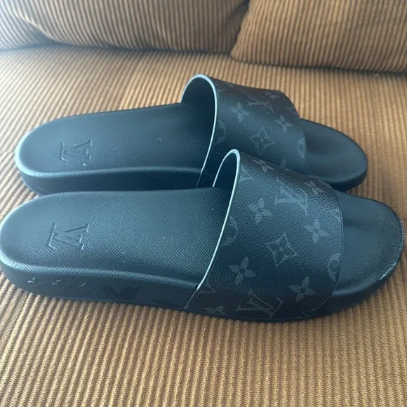 Louis Vuitton Black Sandals Monogram Design