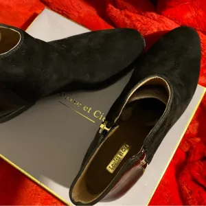Louise et Cie Black Ankle Boots