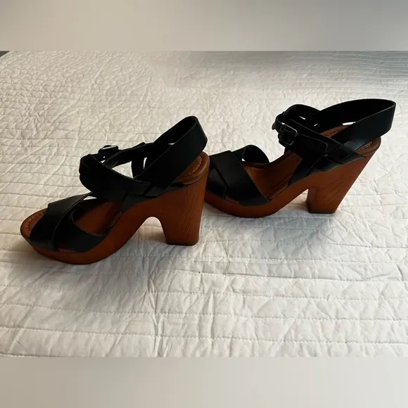 Lucky Brand Black Block Heeled Sandals nwob