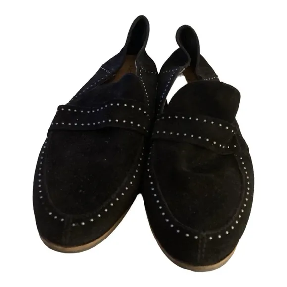 Lucky Brand  Black Suede Loafer w/ Contrasting White Stitching Size 11M