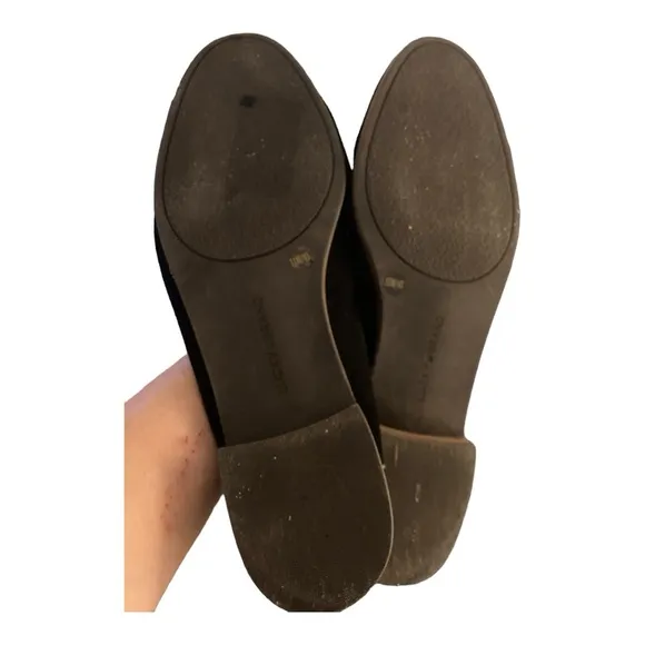 Lucky Brand  Black Suede Loafer w/ Contrasting White Stitching Size 11M