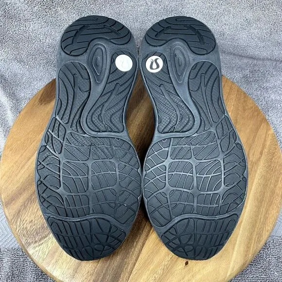 Lululemon Blissfeel Run Women's Size 9.5 Triple Black Running Shoes Sneakers