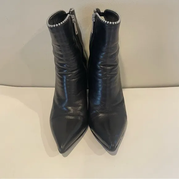 MA LO black leather ankle boots size 7