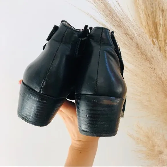MADEWELL Charley Black Suede Snap Leather Ankle Heeled Booties Boots Women's 7