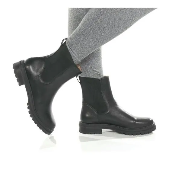Madewell Gibson Chelsea Ankle Boot Leather Slip On Round Toe Black Size 6