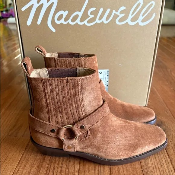 Madewell Santiago Western Boots in Dried Maple