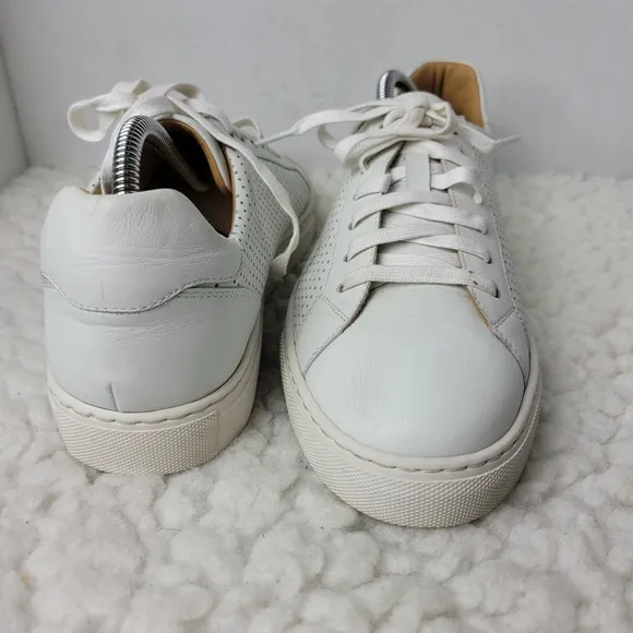 Magnanni Costa Lo Perf Mens Size 8 M Sneaker White Leather Shoes