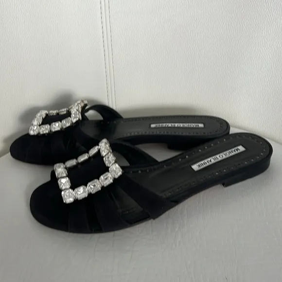 Manolo Blahnik Iluna black slip on sandals shoes  buckle size 38