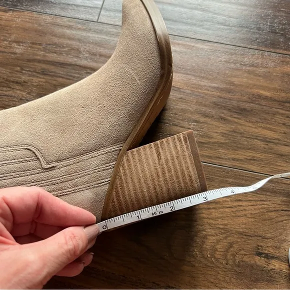 Marc Fisher Oshay Suede Ankle Boots NWT