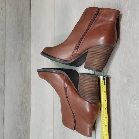 Marc Fisher Women Ankle Leather Block Heels shoes sz 9.5M