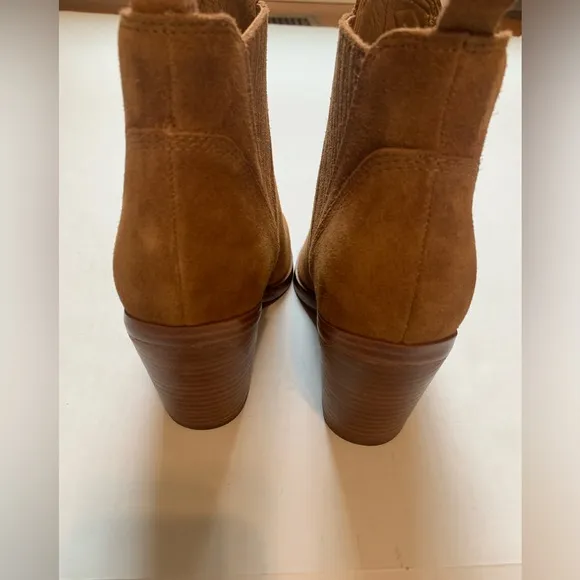 Marc Fisher Women’s Gadri Brown Ankle Boots 6M