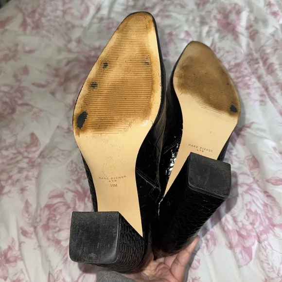Marc Fisher Yanara Booties