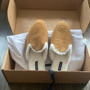 Margaux Shearling Mule in amber suede