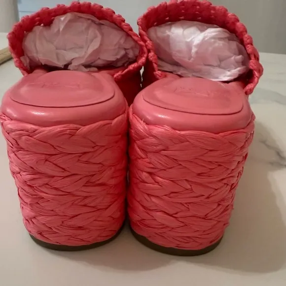Mark Fisher Priya Pink Woven Slide Sandals. Size 9.