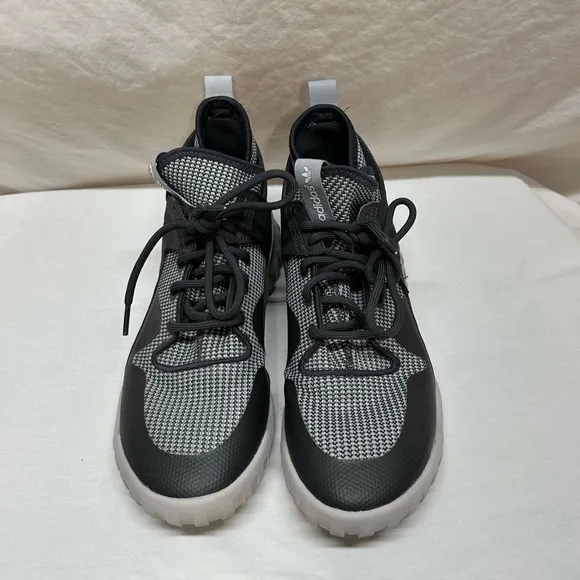 Men’s Adidas Gray and Black Tubular x High Cut Tennis Shoes Size 9