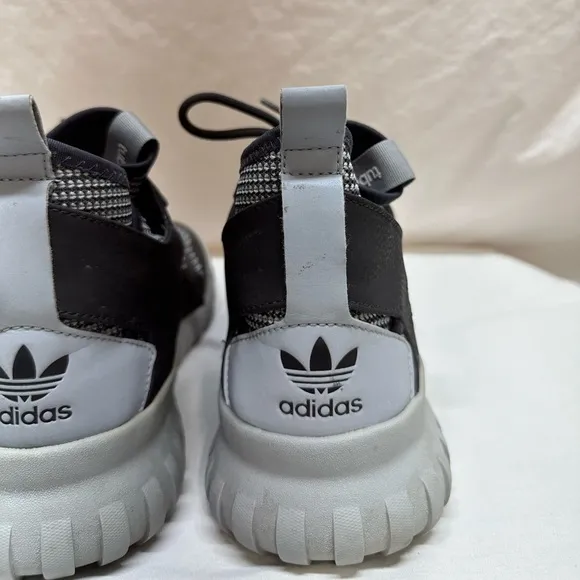 Men’s Adidas Gray and Black Tubular x High Cut Tennis Shoes Size 9