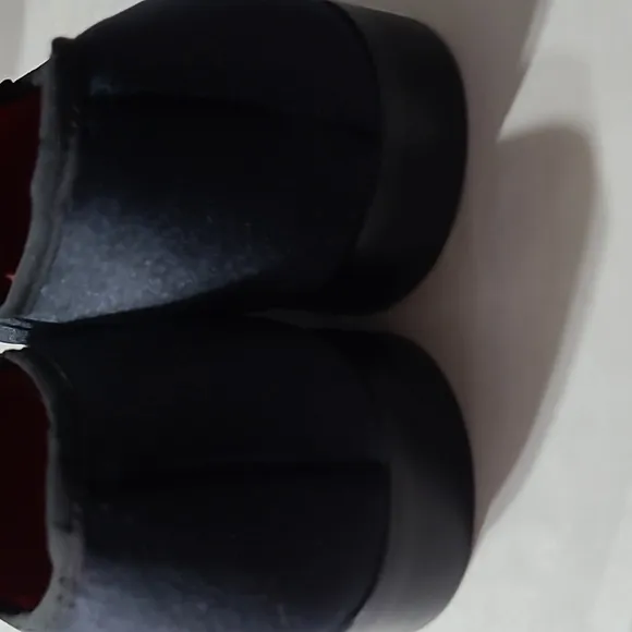 Men's Elanroman Suede Slipon Dress Shoes NWOT