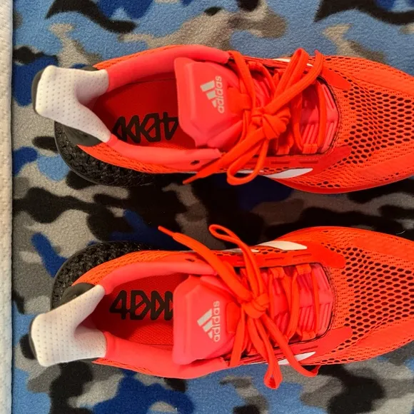 Men’s size 9 1/2 Adidas Ultra 4 D Bright Orange Running Shoes