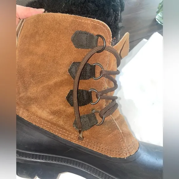Mens Sorel size 13 black and brown Snow boots