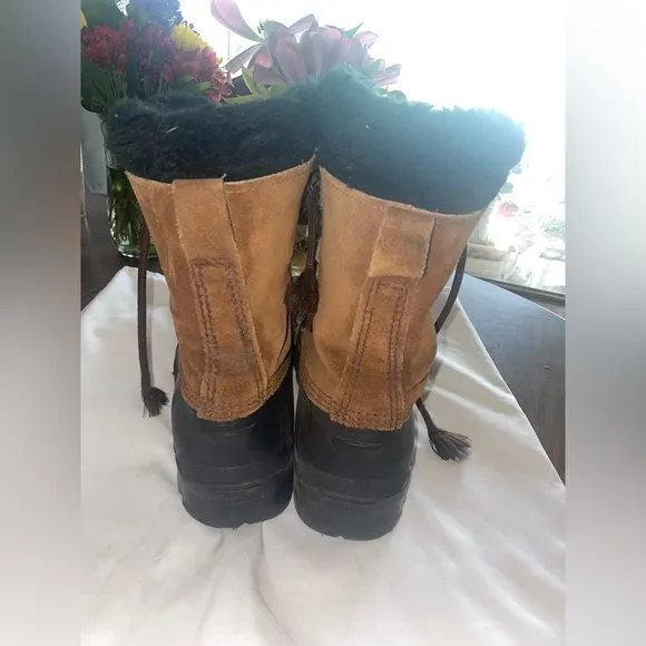 Mens Sorel size 13 black and brown Snow boots