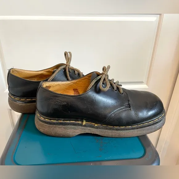 Men’s Vintage Dr. Marten Crazy Horse Shoes