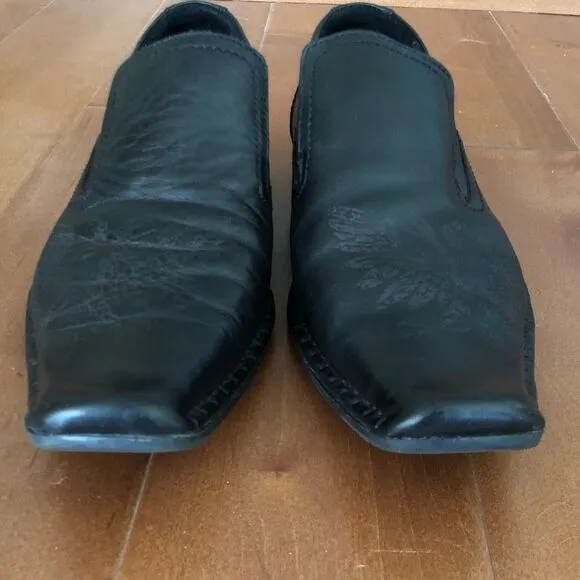 Men’s Black leather dress shoes
