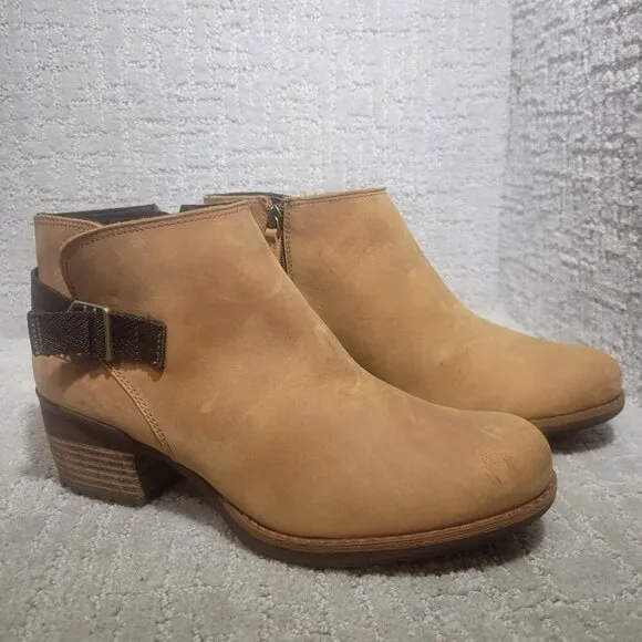 Merrell Shiloh Women's Size 9 Brown Leather Buckles Pull On Ankle Boots J001724