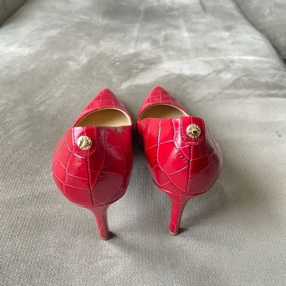 Michael Kors Burgundy Crocodile Embossed Heels Women’s Size 7 M